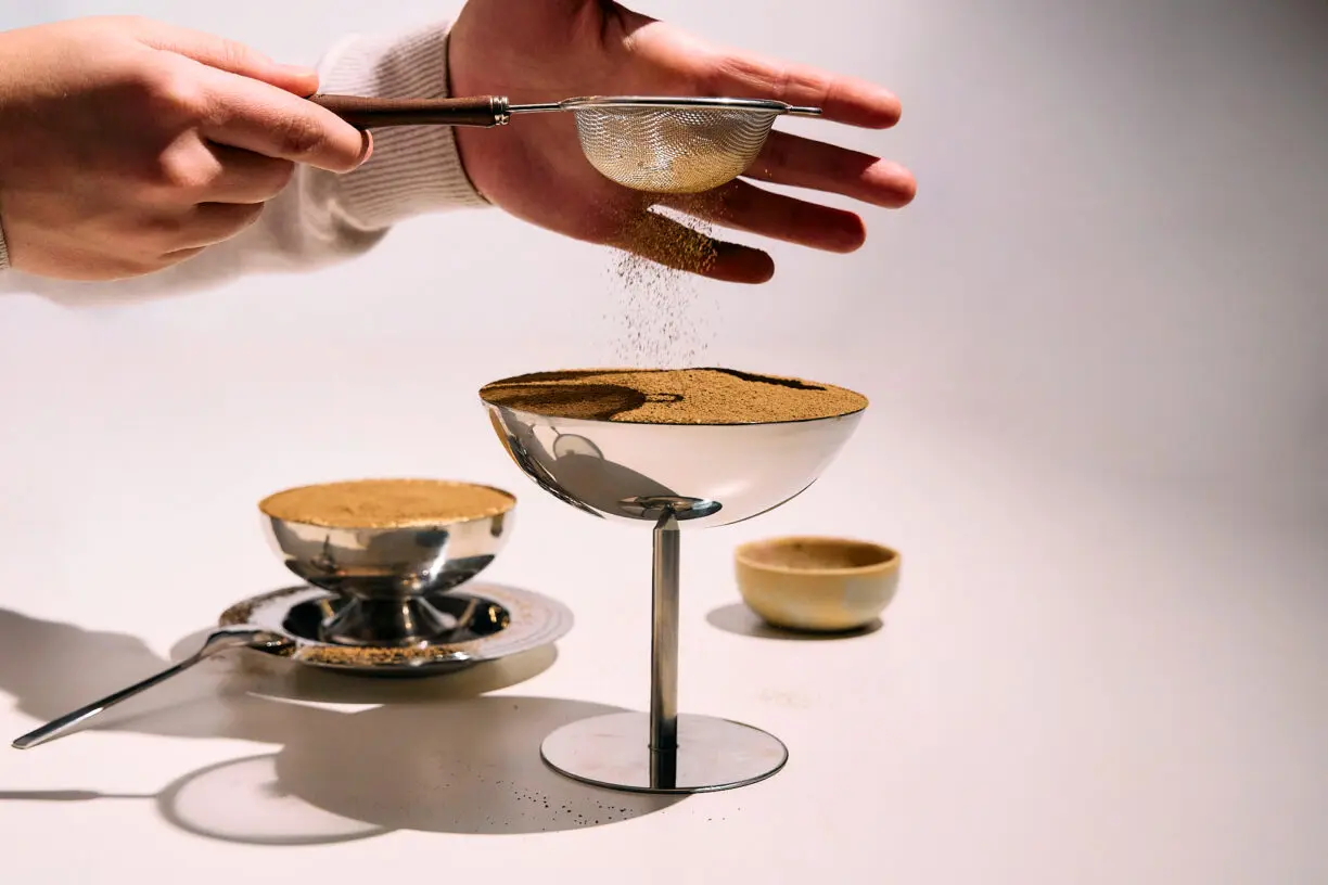 hojichamisu tiramisu with hojicha